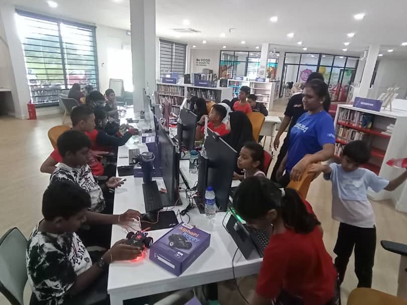 Family participating in library programme